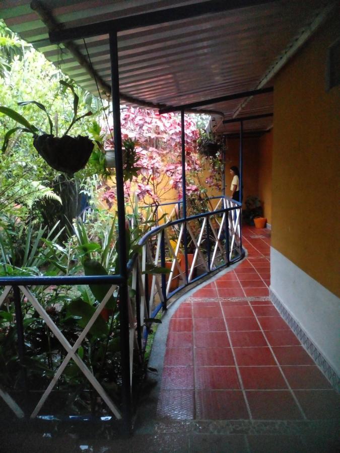 Montecarlos Inn